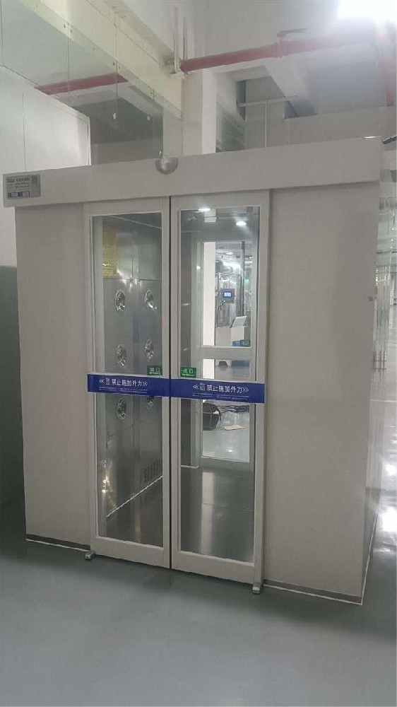 苏州皖豫食品有限公司自动平移门304双吹感应风淋室安装